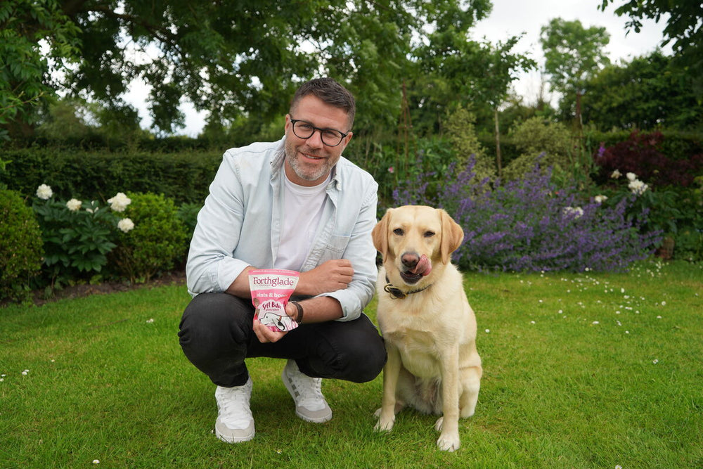 Dr James Greenwood Vet new treat packaging Medium b6e9d11b 79f5 4a04 9804 d4fadd932bdb