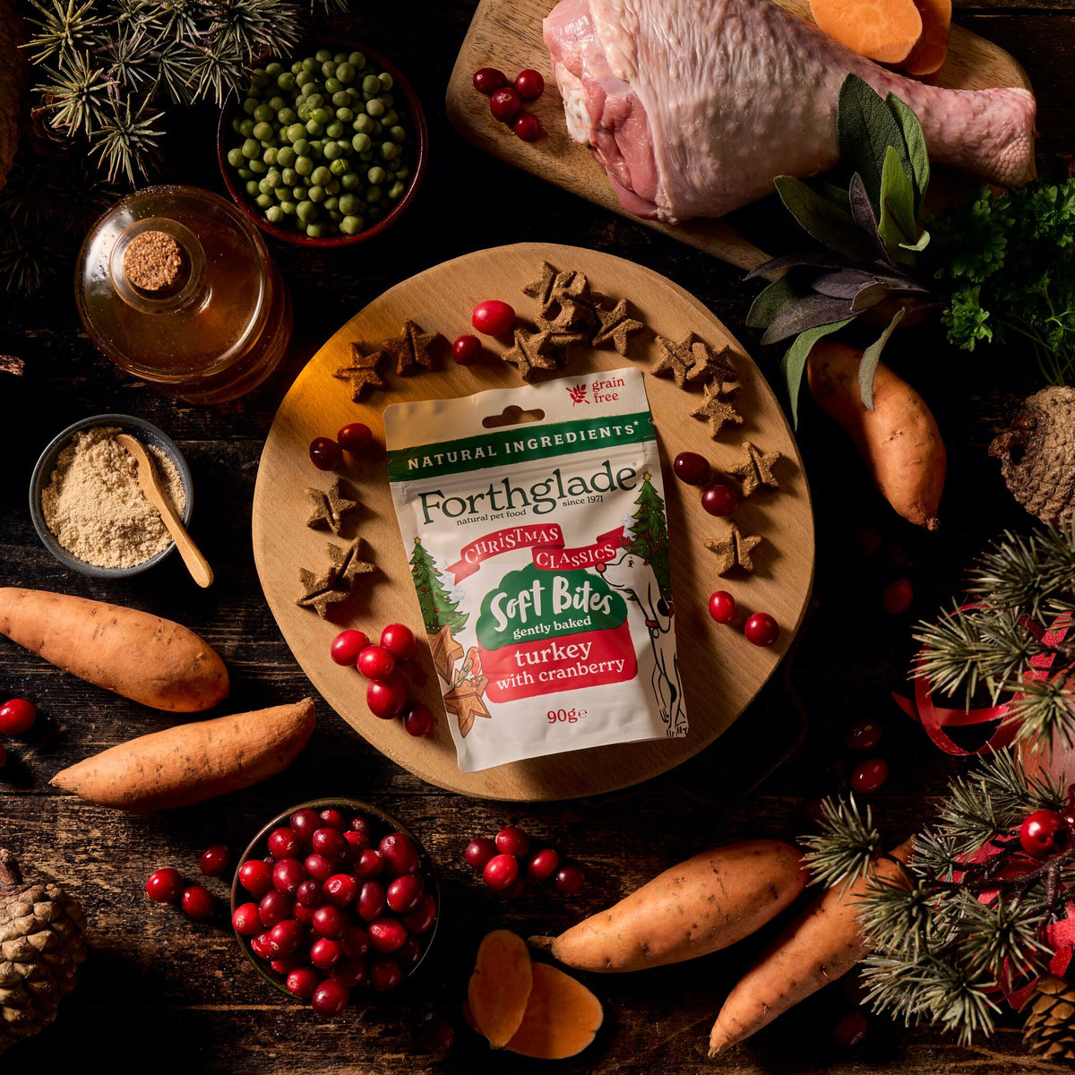 Christmas Classics Dog Treats with Turkey & Cranberry