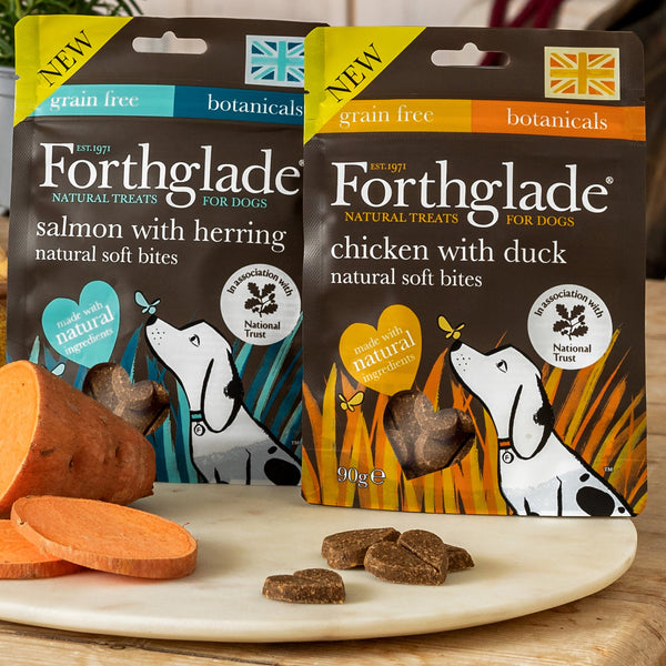 National Trust Soft Bite Treats with Salmon and Herring (1 x 90g)